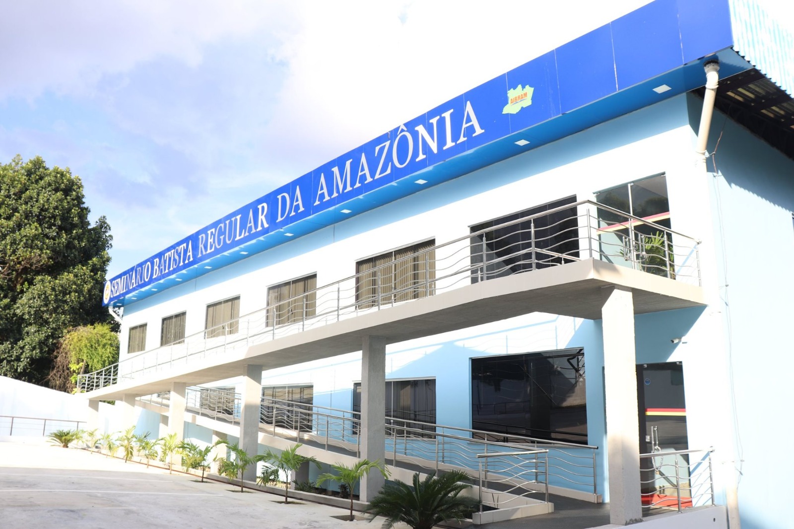 Alunos e professores do seminário